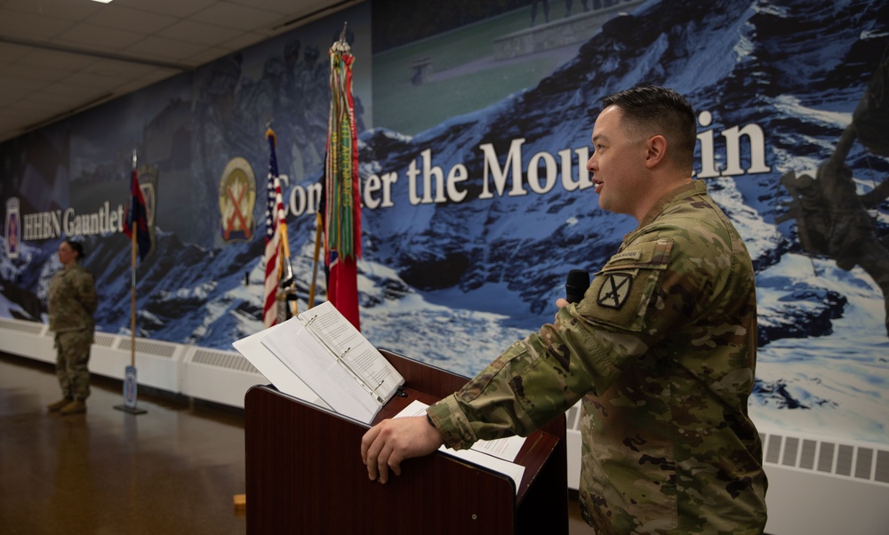 Headquarters Support Company, 10th Mountain Division (LI), Change of Command Ceremony
