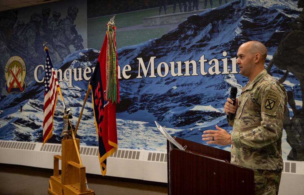 Headquarters Support Company, 10th Mountain Division (LI), Change of Command Ceremony