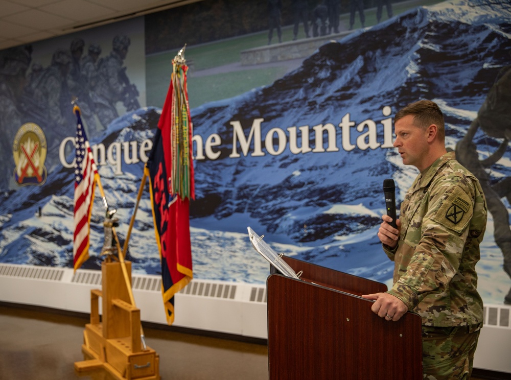 Headquarters Support Company, 10th Mountain Division (LI), Change of Command Ceremony