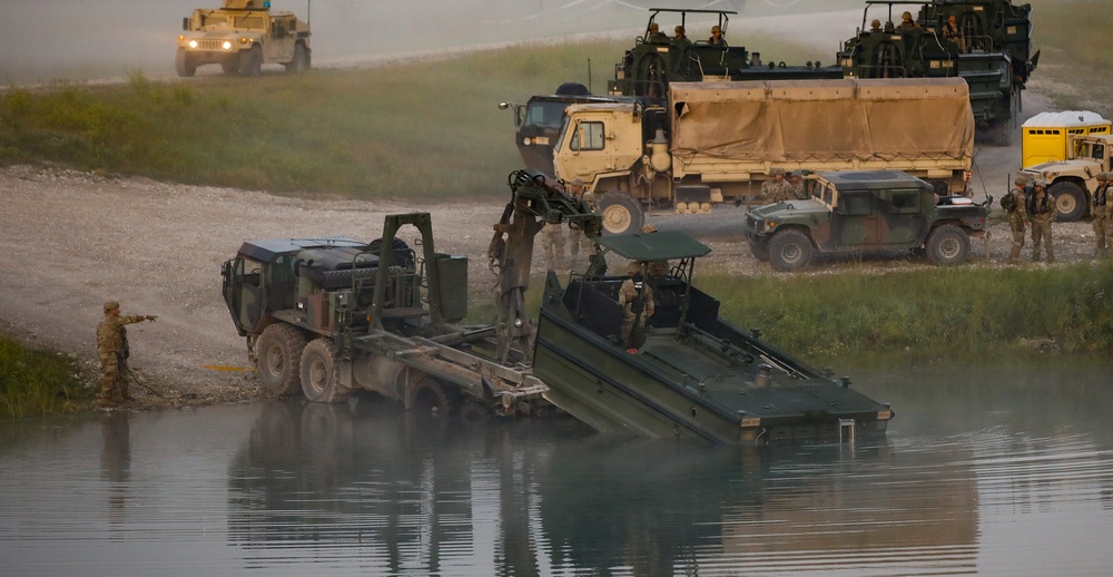 National Guardsmen Conduct Wet-gap Crossing