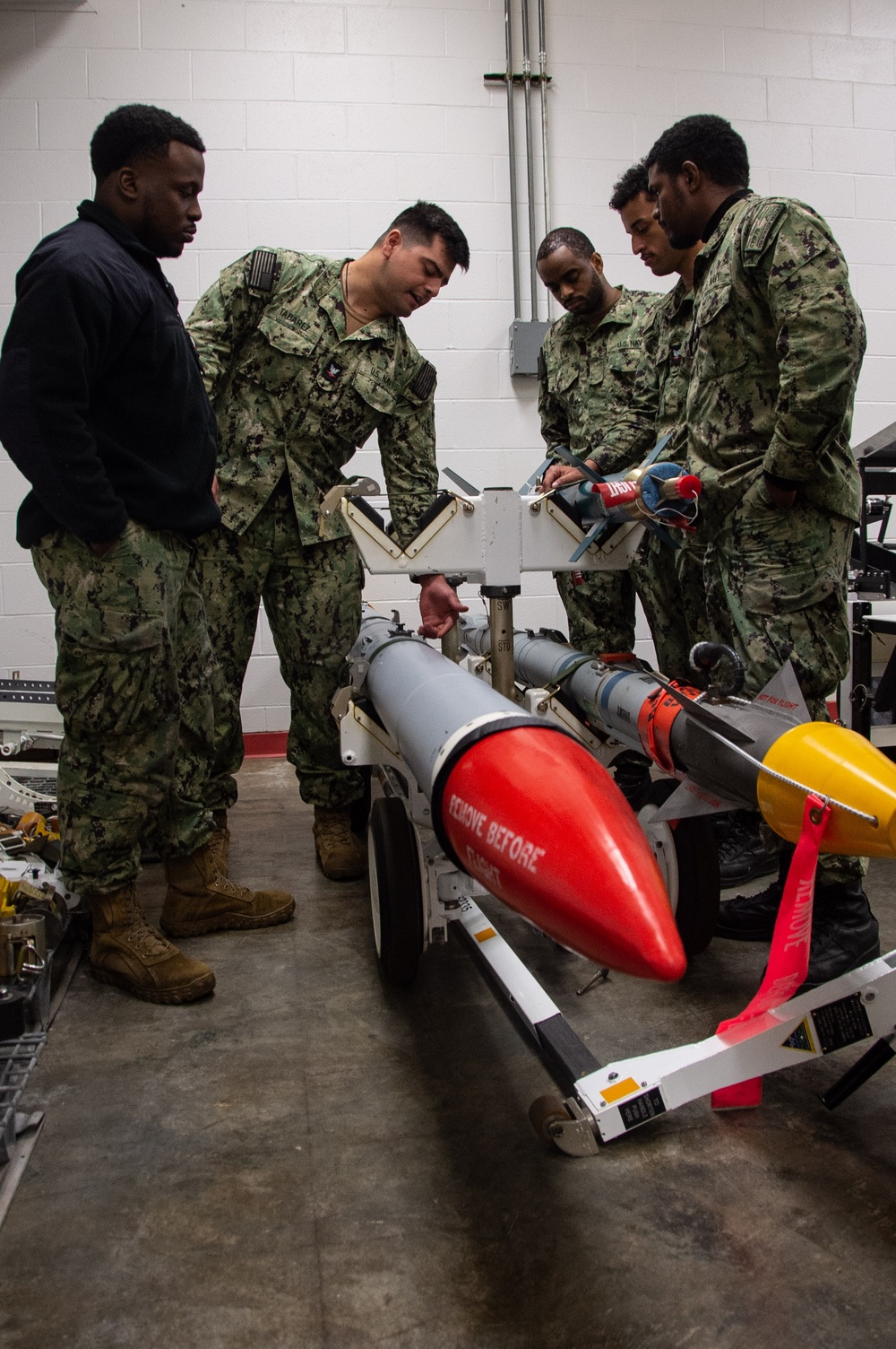 Ronald Reagan Sailors Conduct Weapons Training