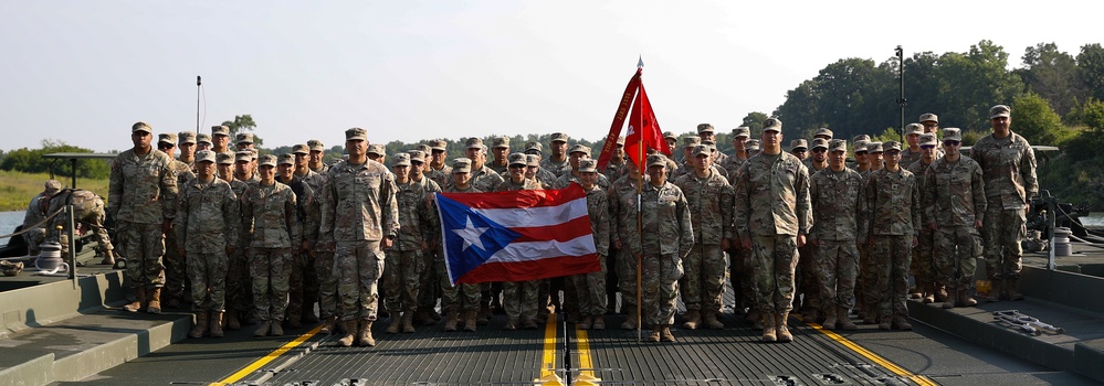 National Guardsmen Conduct Wet-gap Crossing