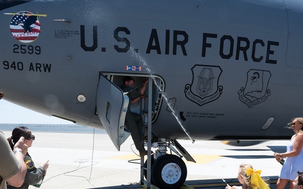 940th Air Refueling Wing Interim Operations Group Commander Completes Fini Flight