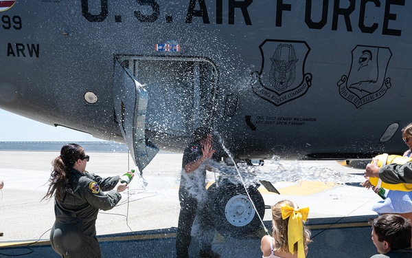 940th Air Refueling Wing Interim Operations Group Commander Completes Fini Flight