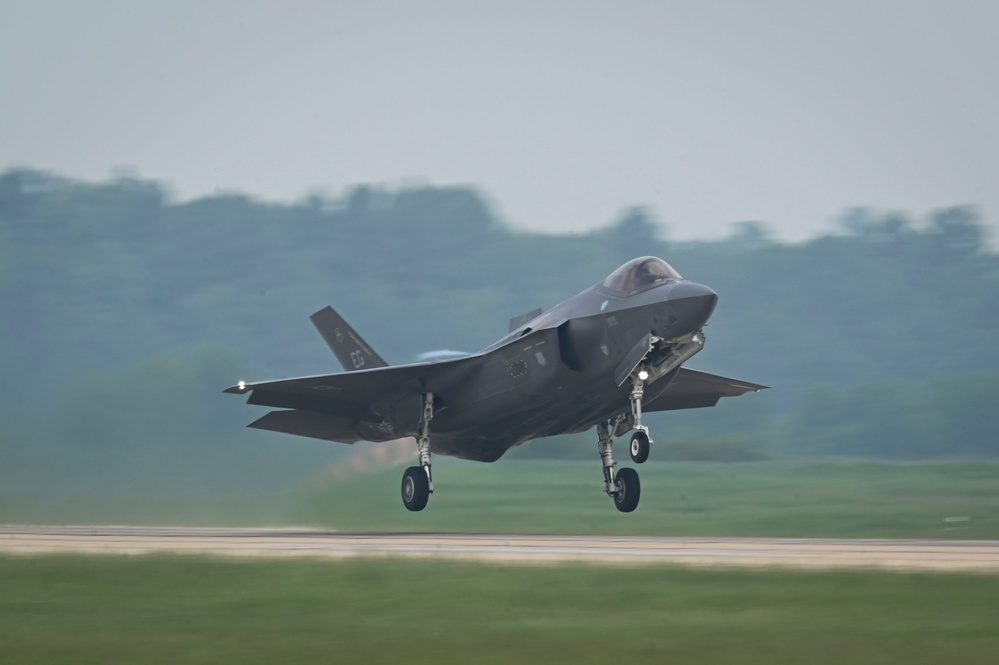 F-35A Lightning IIs take off from Volk Field during exercise Sentry North