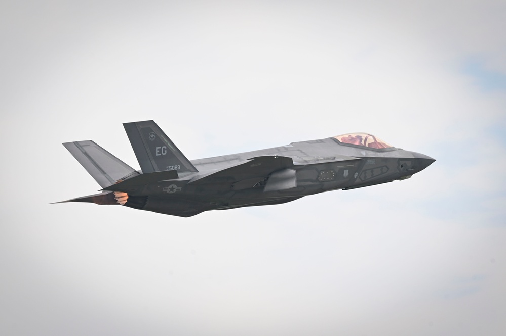 F-35A Lightning IIs take off from Volk Field during exercise Sentry North