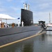Undersea Warfighting Development Center holds change of command