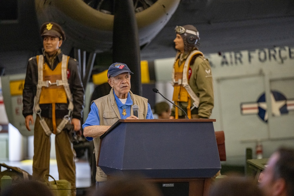 MOH recipient Paris Davis inducted to AMC Museum Hall of Heroes