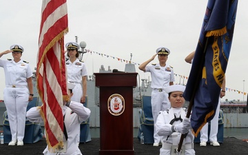 USS Montgomery (LCS 8) Conducts Change of Command