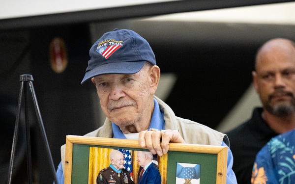 MOH recipient Paris Davis inducted to AMC Museum Hall of Heroes