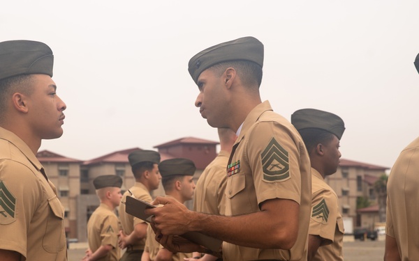 15th MEU Conducts Uniform Inspections