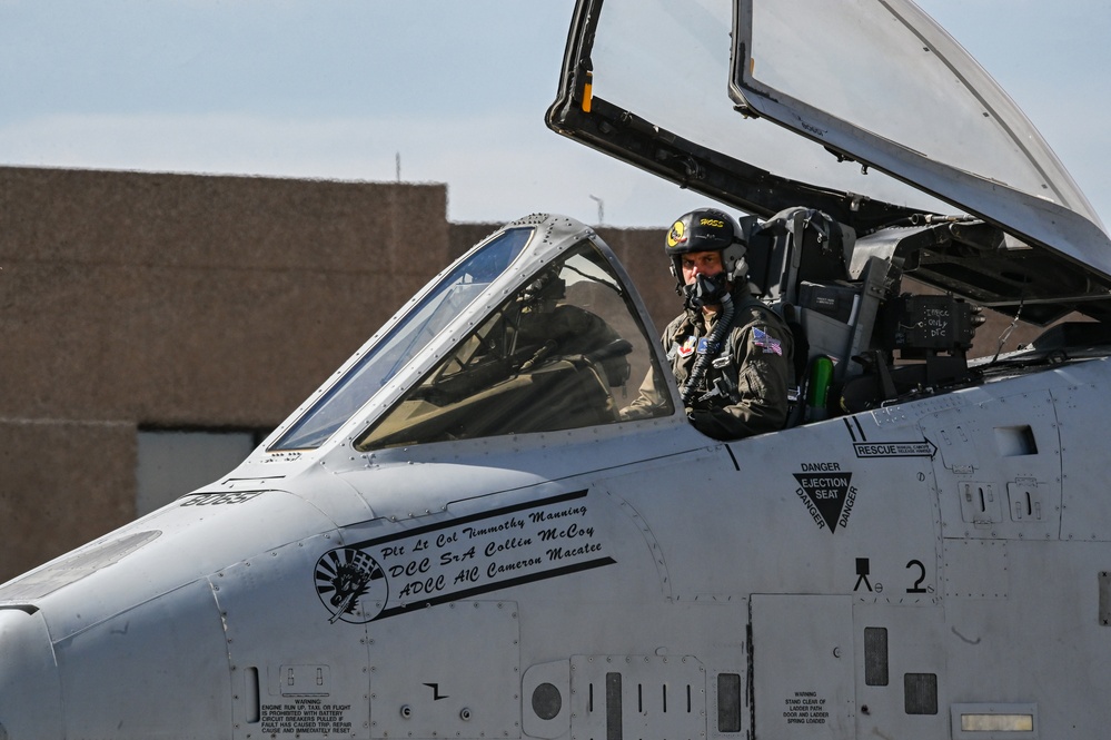 A-10s visit Laughlin AFB