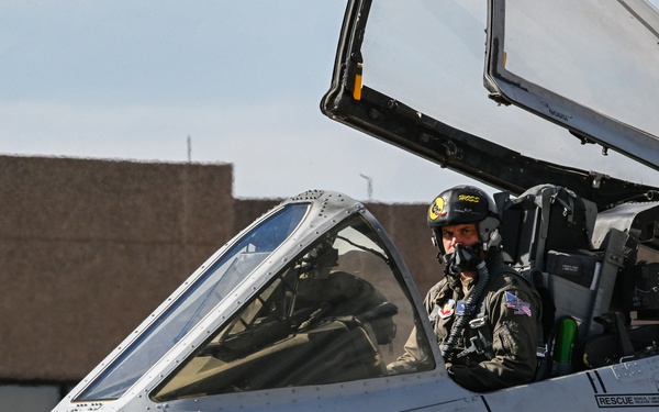 A-10s visit Laughlin AFB