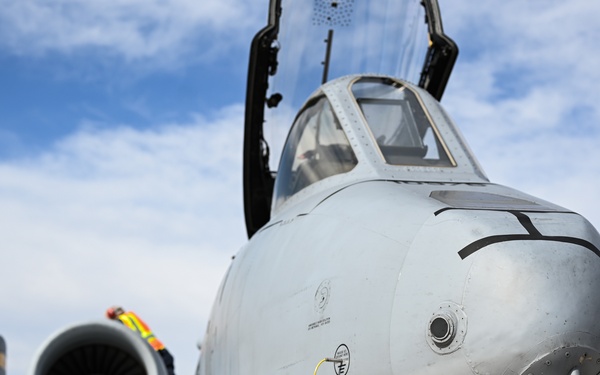 A-10s visit Laughlin AFB