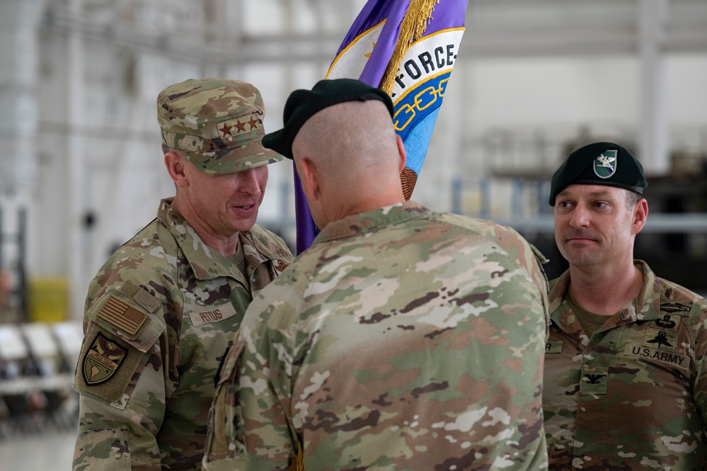 Col. Robert C. Snyder III takes command of Joint Task Force-Bravo during Change of Command ceremony