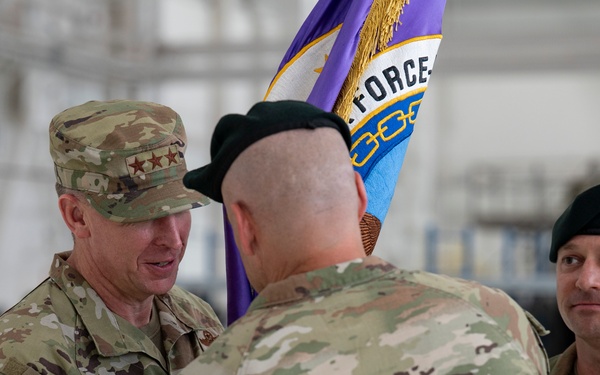 Col. Robert C. Snyder III takes command of Joint Task Force-Bravo during Change of Command ceremony