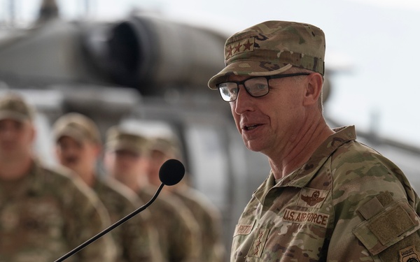 Col. Robert C. Snyder III takes command of Joint Task Force-Bravo during Change of Command ceremony