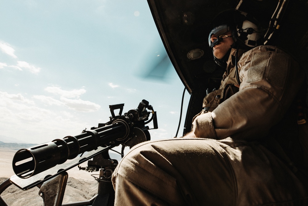 HMLA 773 conducts flight and FARP operations