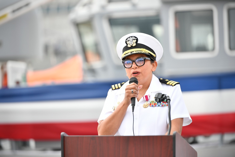 USV-1 welcomes new commanding officer onboard Port Hueneme