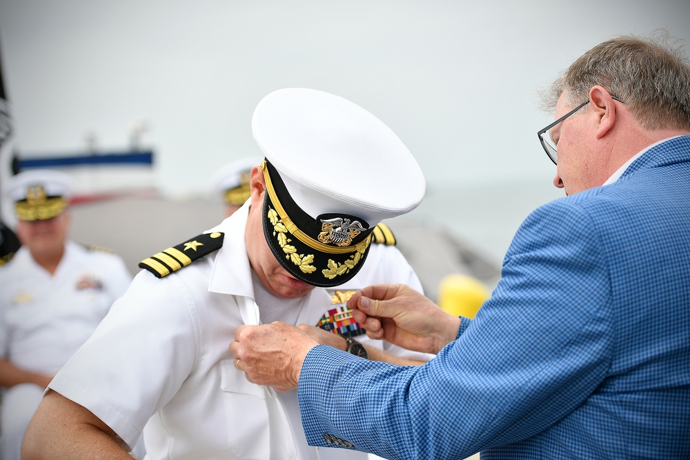 USV-1 welcomes new commanding officer onboard Port Hueneme