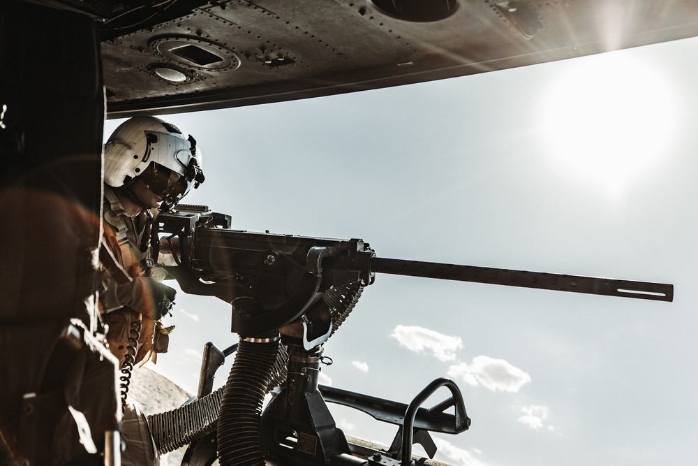 HMLA 773 conducts flight and FARP operations