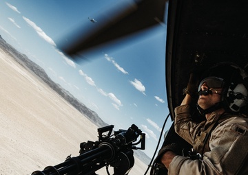 HMLA 773 conducts flight and FARP operations