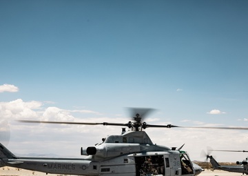 HMLA 773 conducts flight and FARP operations