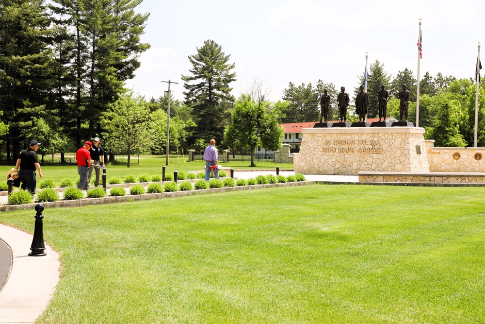 Visit to Fort McCoy’s Commemorative Area a major stop for Wisconsin ESGR’s 2025 Boss Lift