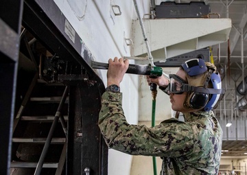 Abraham Lincoln conducts routine operations