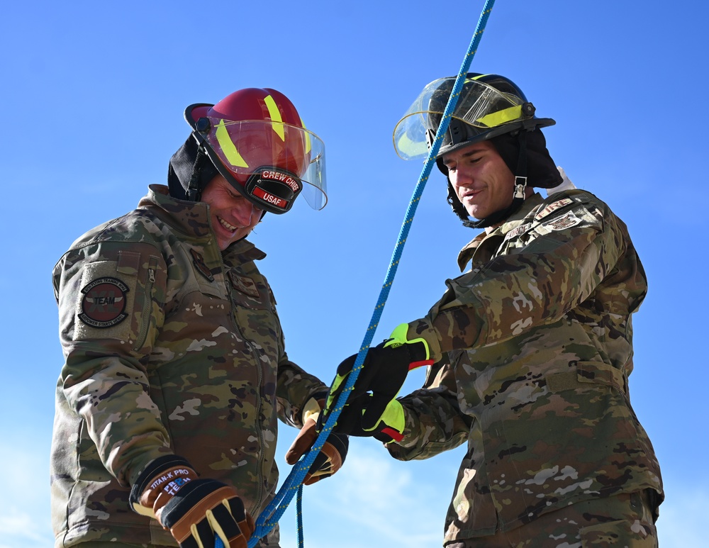 Visit with Airmen Fire