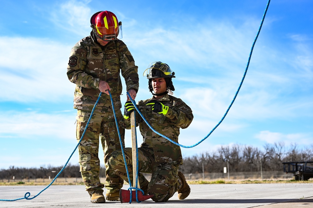 Visit with Airmen Fire