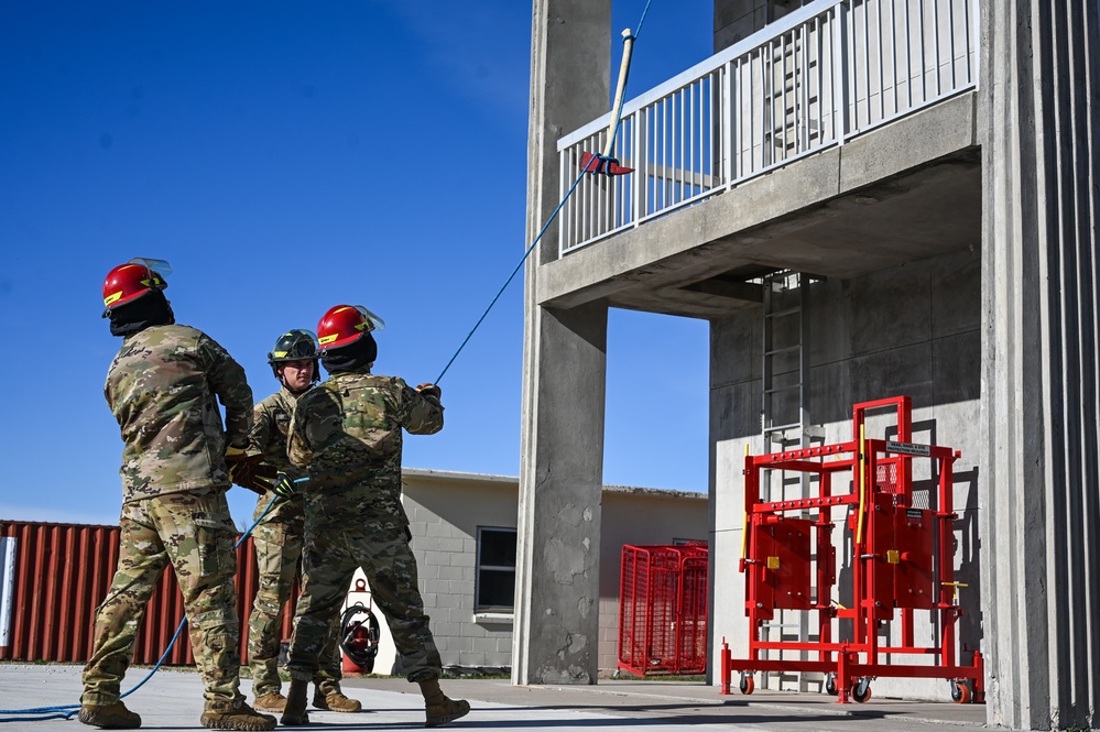 Visit with Airmen Fire
