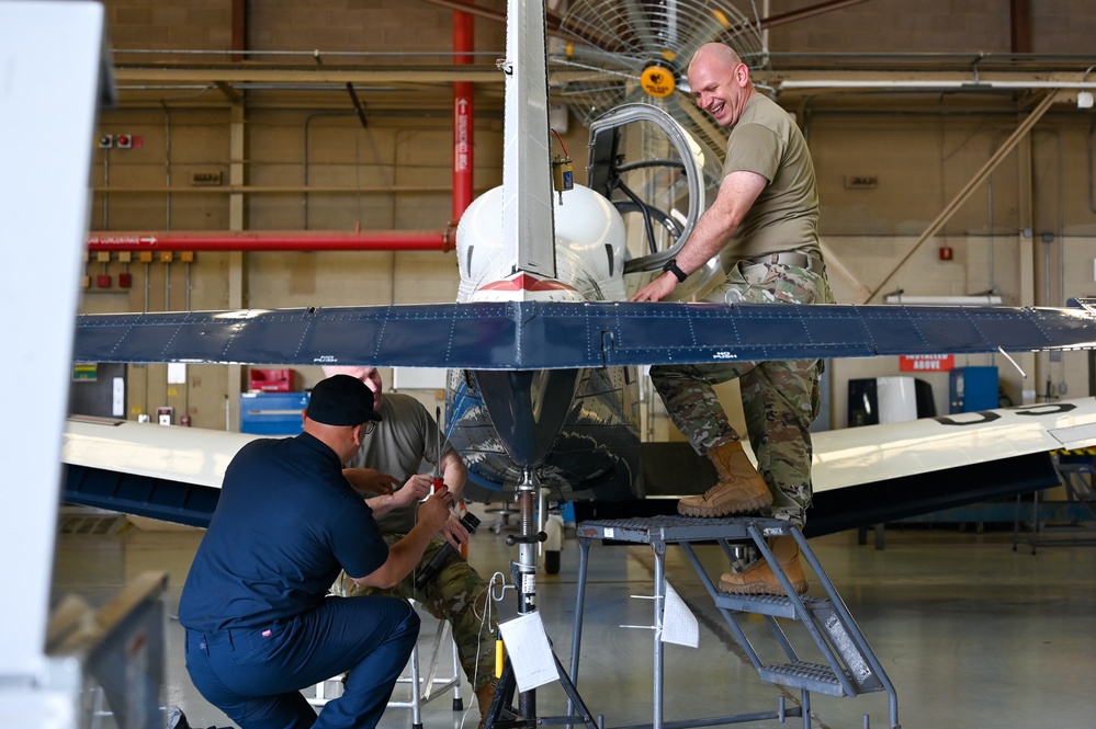 Visit with Airmen: T-6