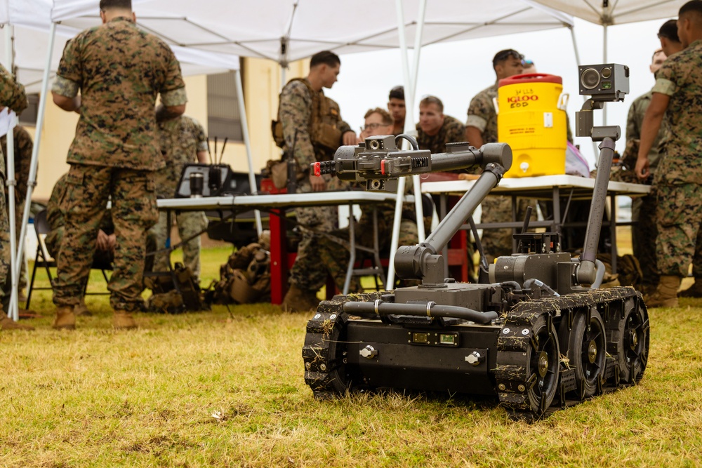 Robots on the prowl; 3d LLB EOD and HQBN EOD conduct a drop charge training exercise