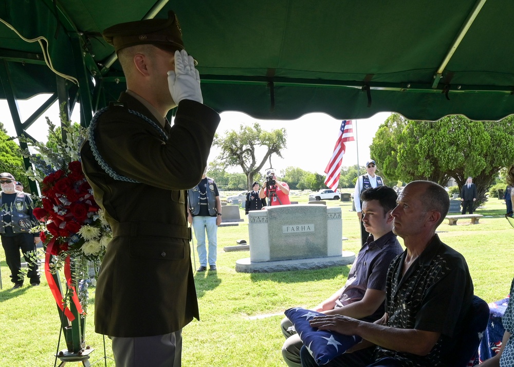 Wichita World War II pilot laid to rest