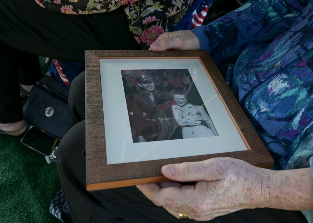Wichita World War II pilot laid to rest