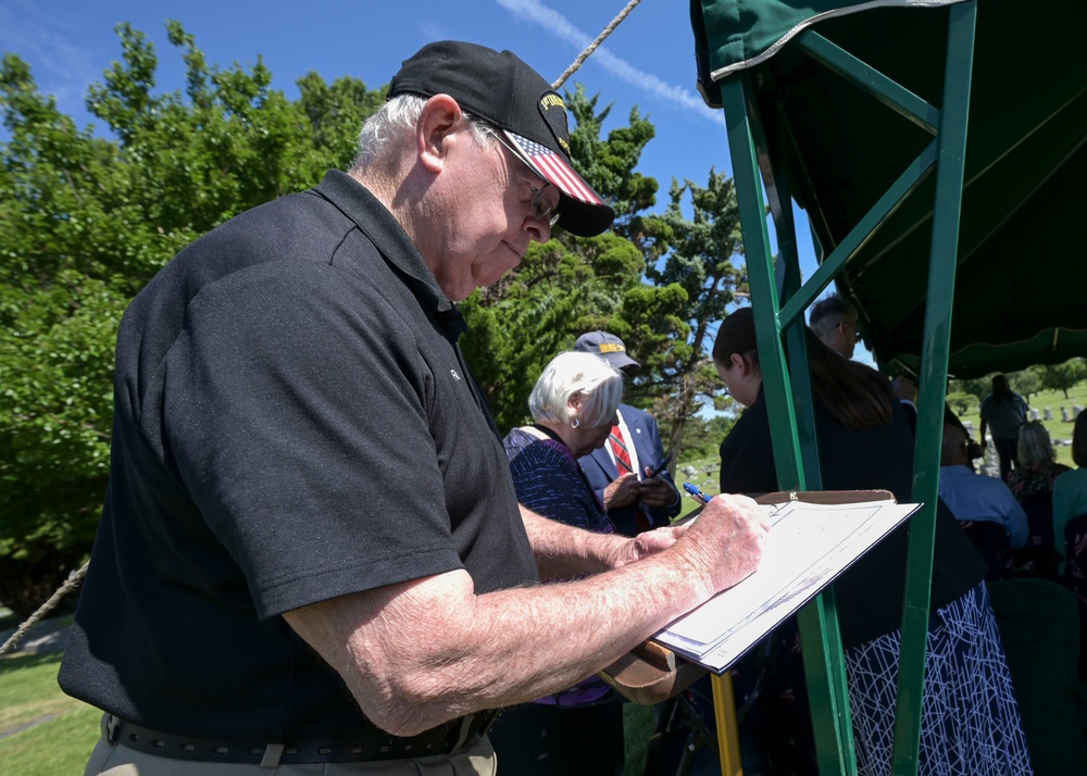 Wichita World War II pilot laid to rest