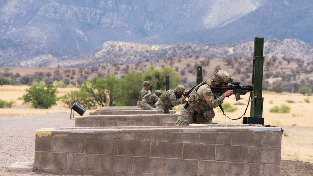 704th Brigade Support Battalion conducts M4 qualification range