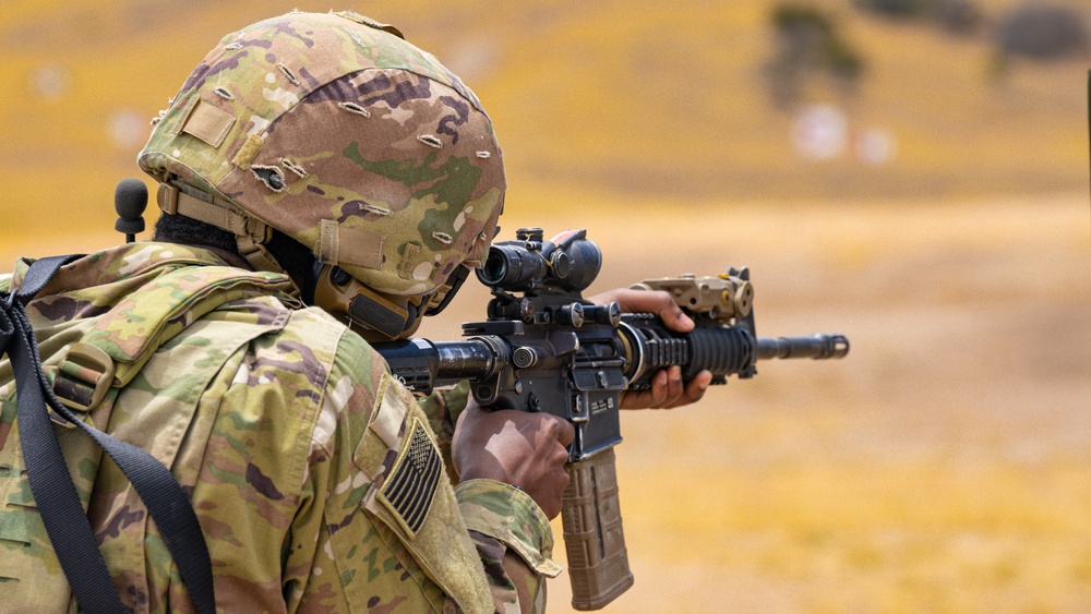 704th Brigade Support Battalion conducts M4 qualification range