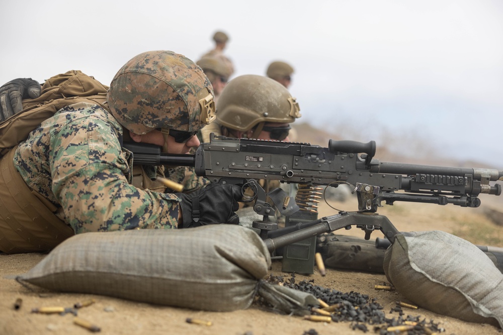 Title: U.S. Marines with 1st CRR Conduct M240B Machine Gun Training