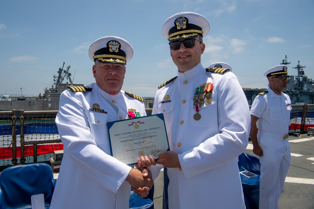USS Pearl Harbor Changes Command
