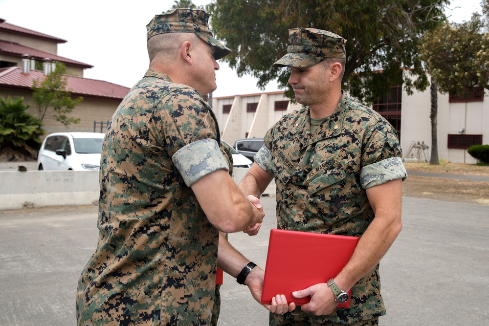 11th MEU Marines awarded for excellence