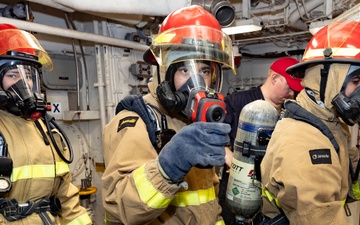 Shoup conducts integrated training team drill