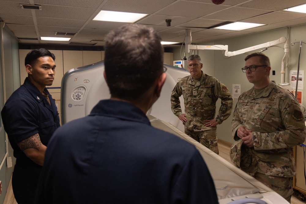 Brigadier General Lanaghan Visits USNS Comfort