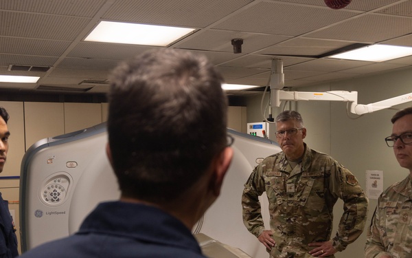 Brigadier General Lanaghan Visits USNS Comfort