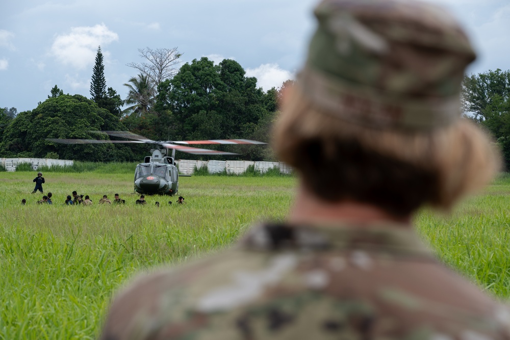 AMISTAD 2025: Gen. Nolan visits with U.S. and Salvadoran service members in El Salvador
