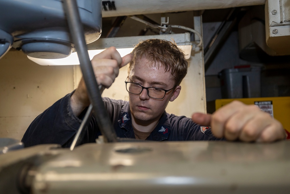 Daily Operations Aboard USS George H.W. Bush (CVN 77)