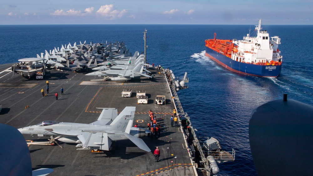 George Washington Conducts Fueling-at-Sea