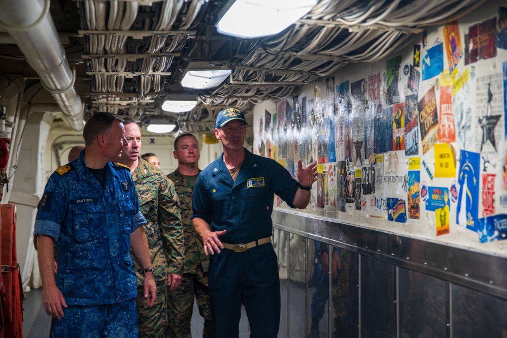 USS New York Welcomes Dutch Admiral Pastoor
