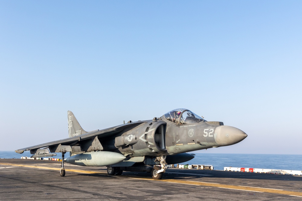 22nd MEU (SOC) | Harrier Flight Ops